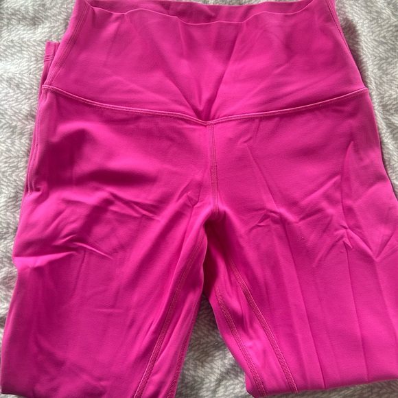 Women's High-Waist Lululemon Leggings - Picture 2 of 3